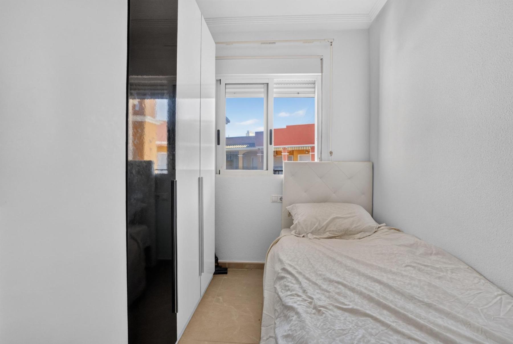 For sale of penthouse in Orihuela Costa