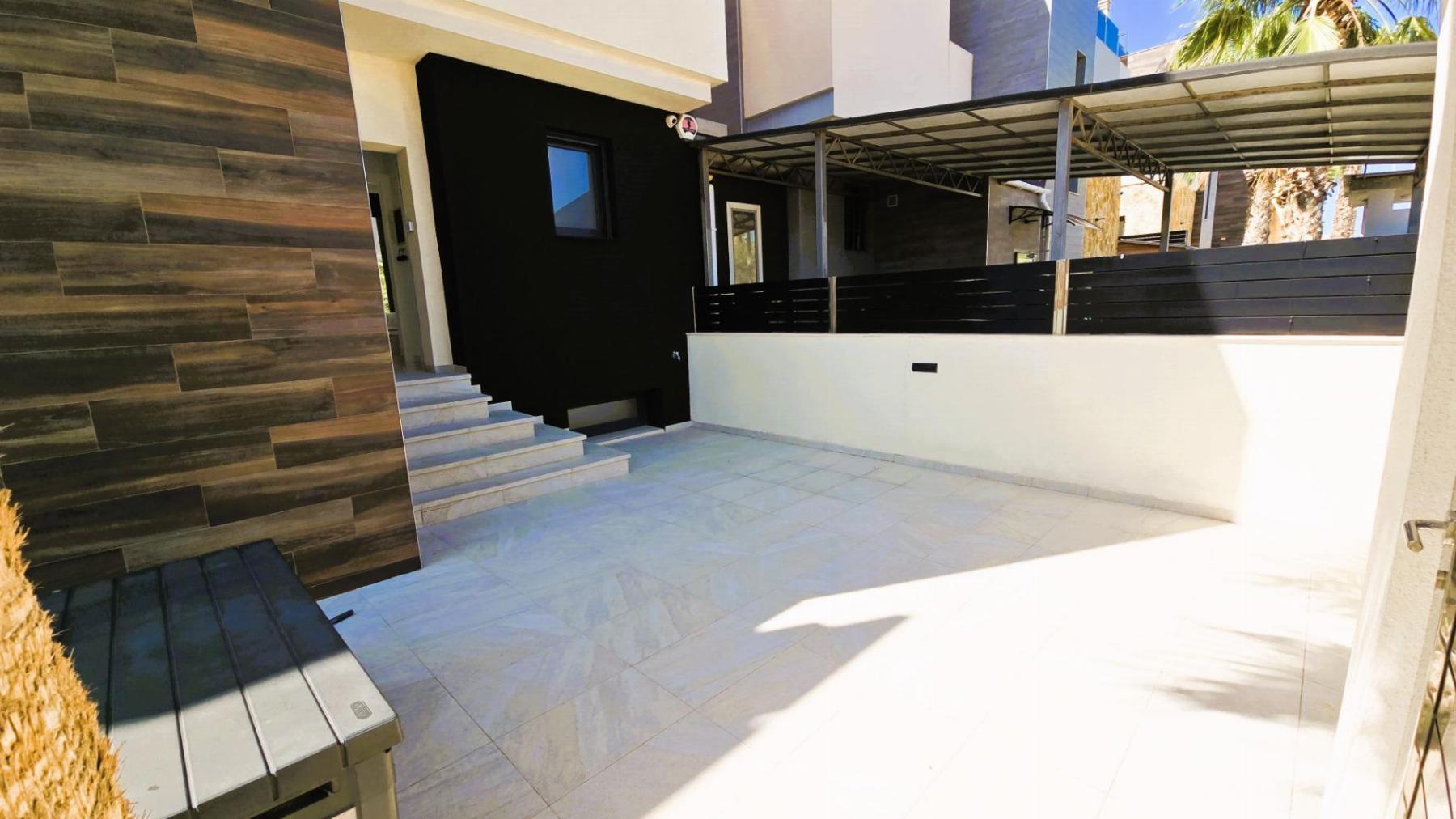Venta de villa en Orihuela Costa