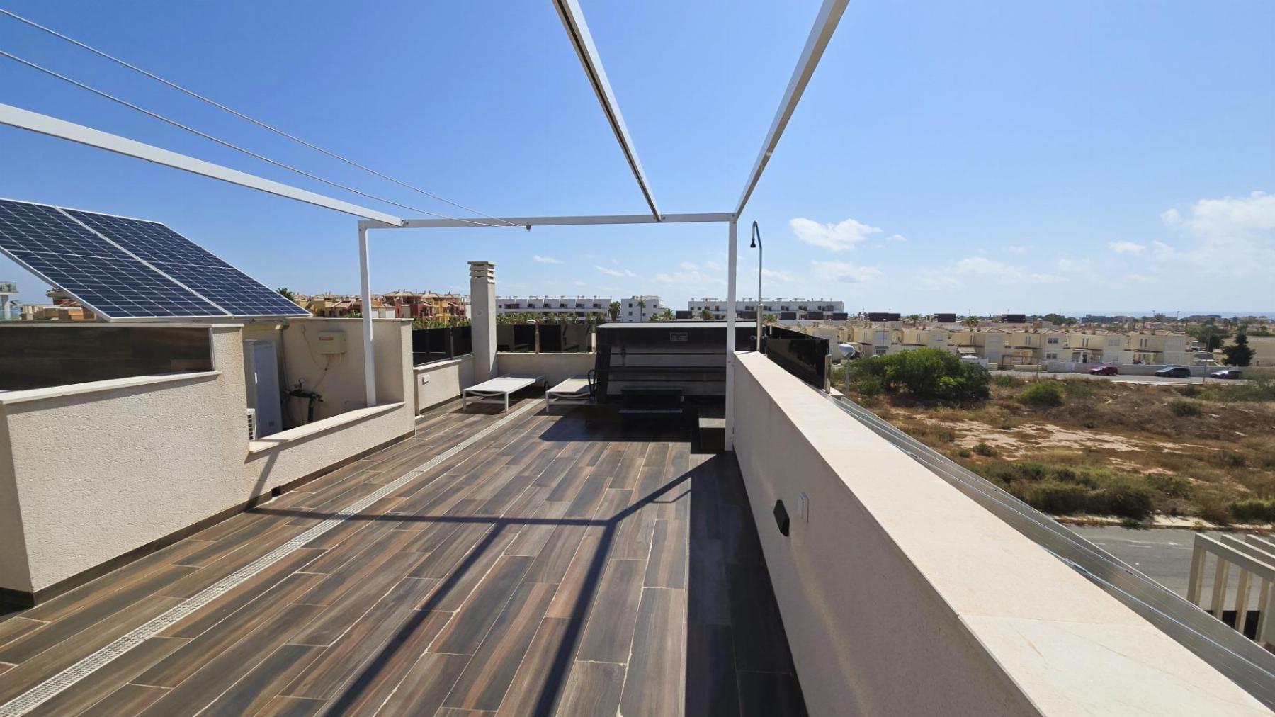 Venta de villa en Orihuela Costa