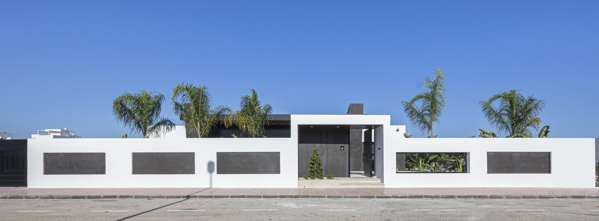 Venta de villa en Rojales