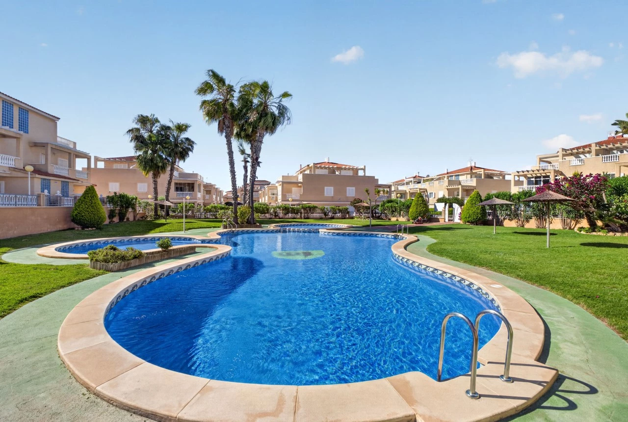 Venta de bungalow en Orihuela Costa
