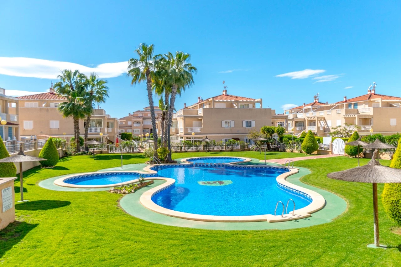 Venta de bungalow en Orihuela Costa