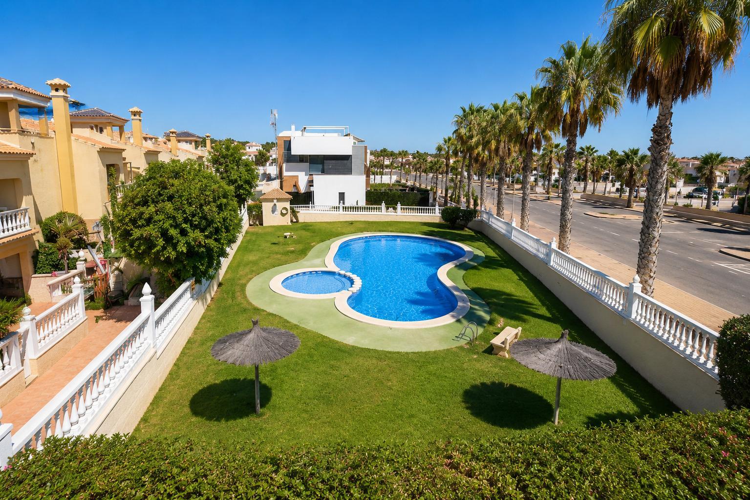 Venta de bungalow en Orihuela Costa