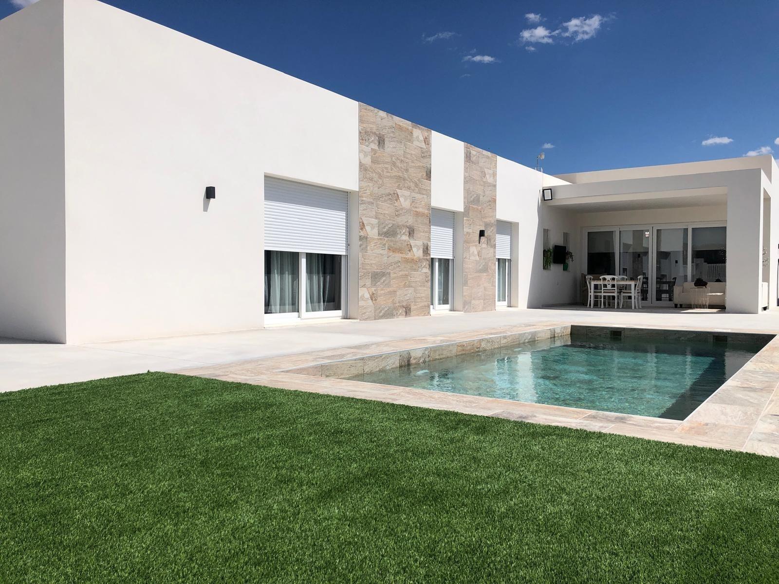 Venta de villa en Aspe