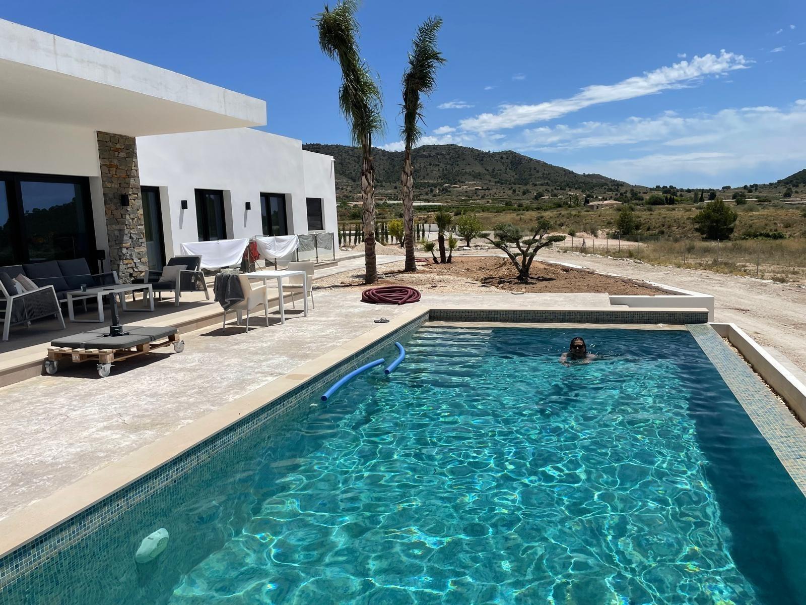 Venta de villa en Pinoso