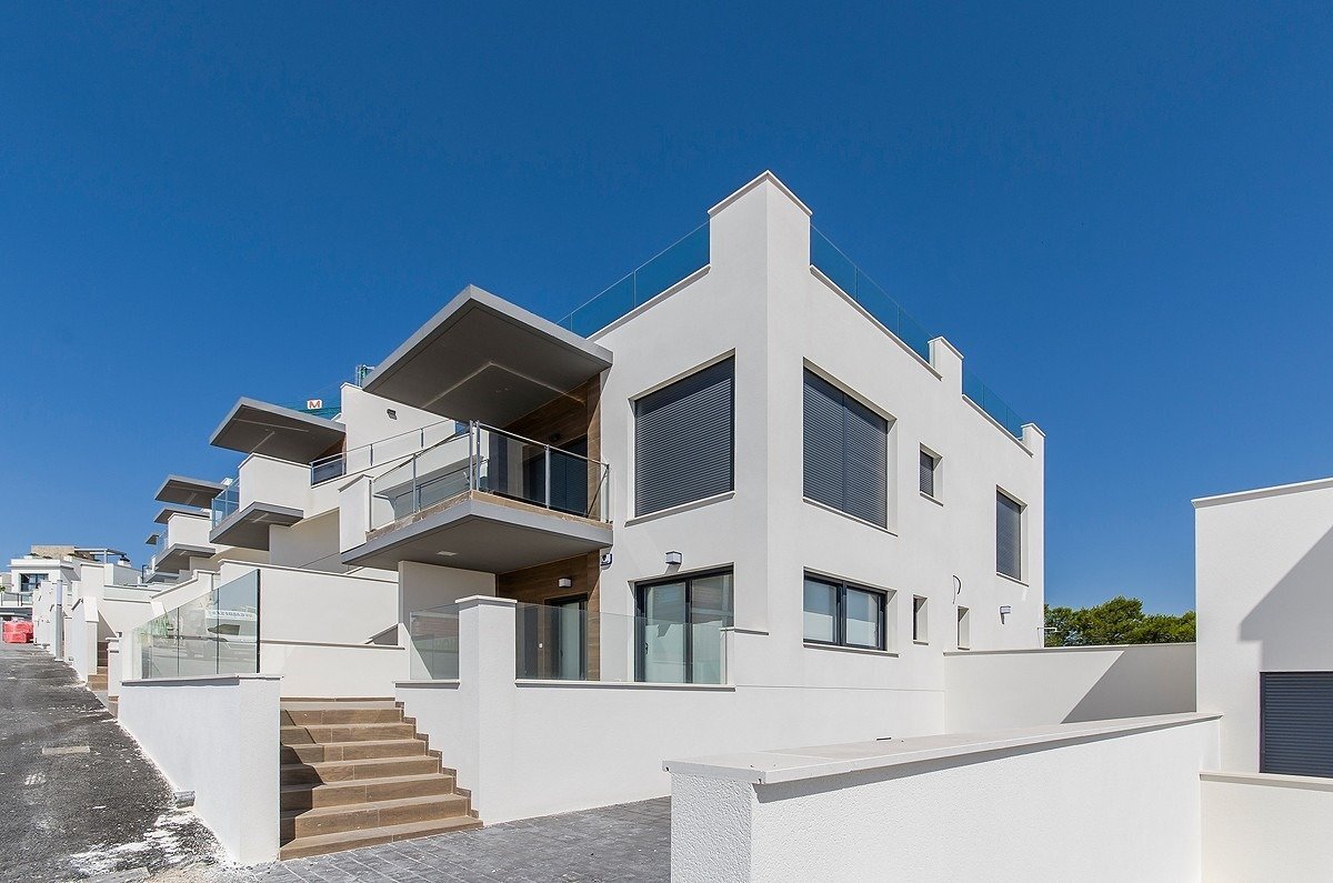 Venta de chalet en San Miguel de Salinas