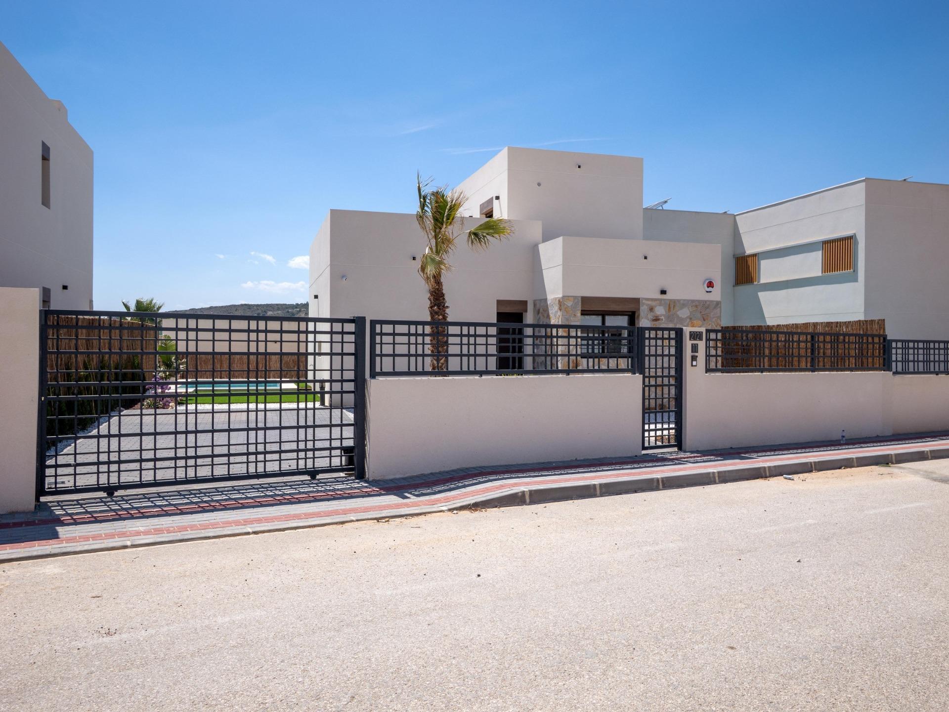 Venta de villa en Algorfa