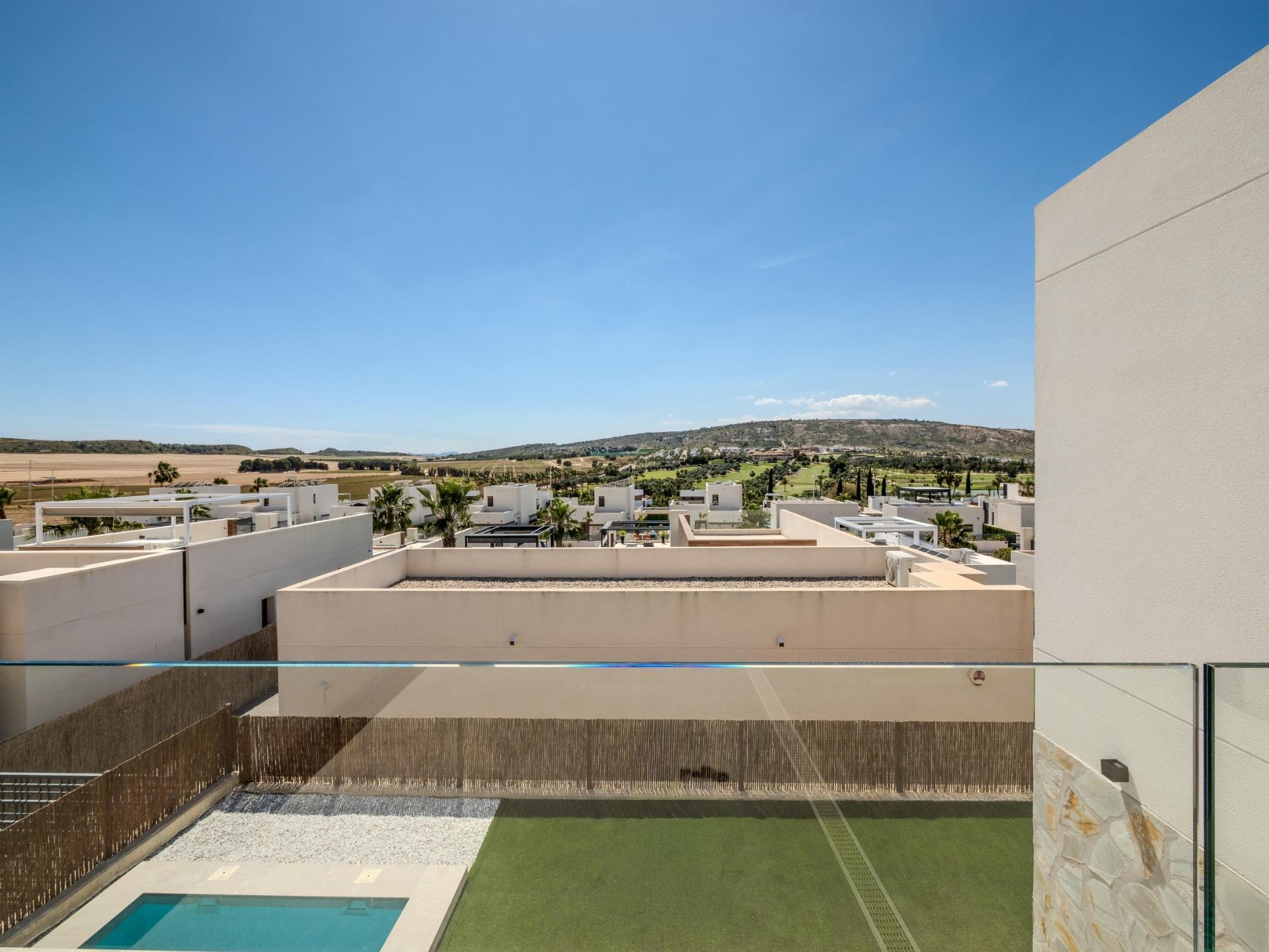 Venta de villa en Algorfa