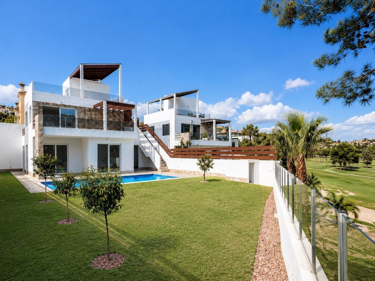 Venta de villa en Rojales