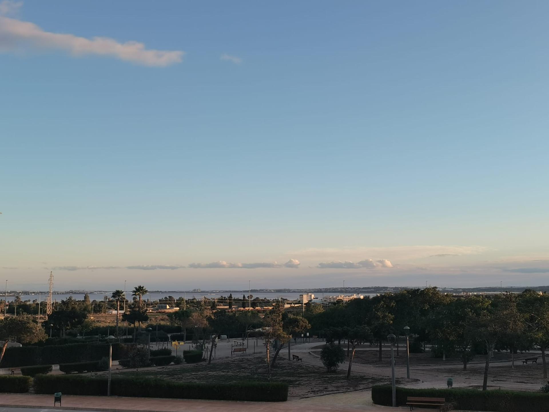 Venta de villa en Los Montesinos