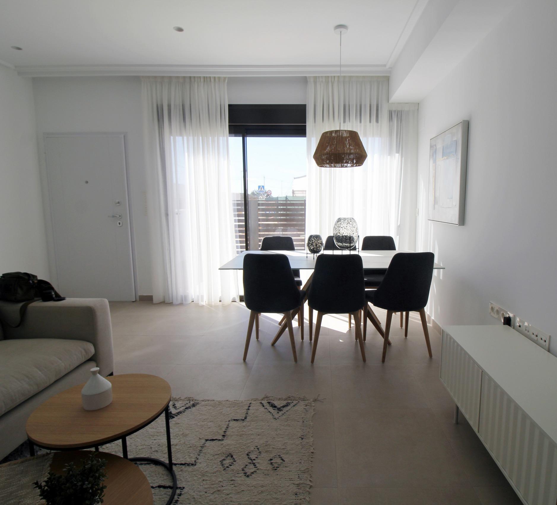 Venta de villa en Pilar de La Horadada