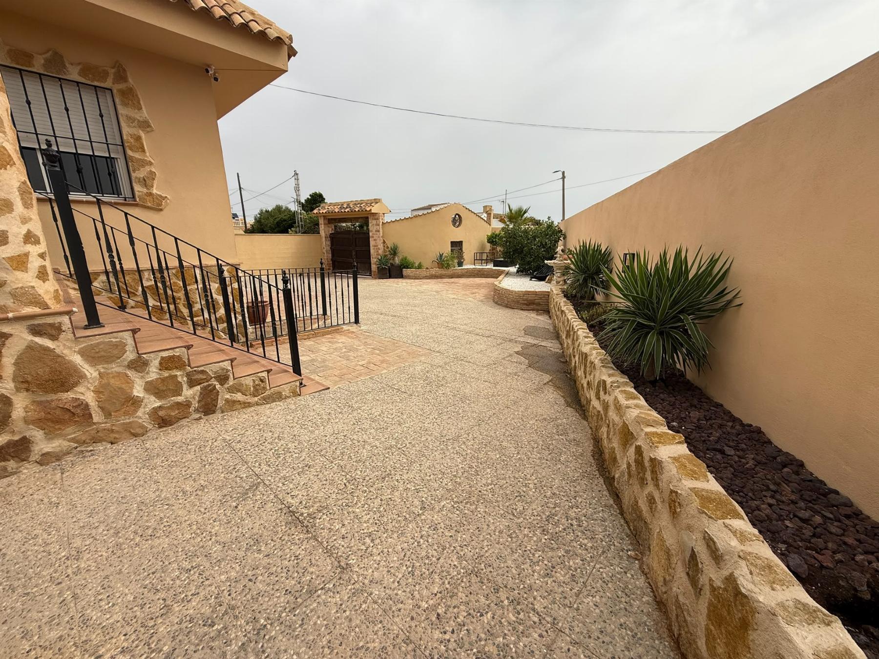 Venta de chalet en Orihuela Costa