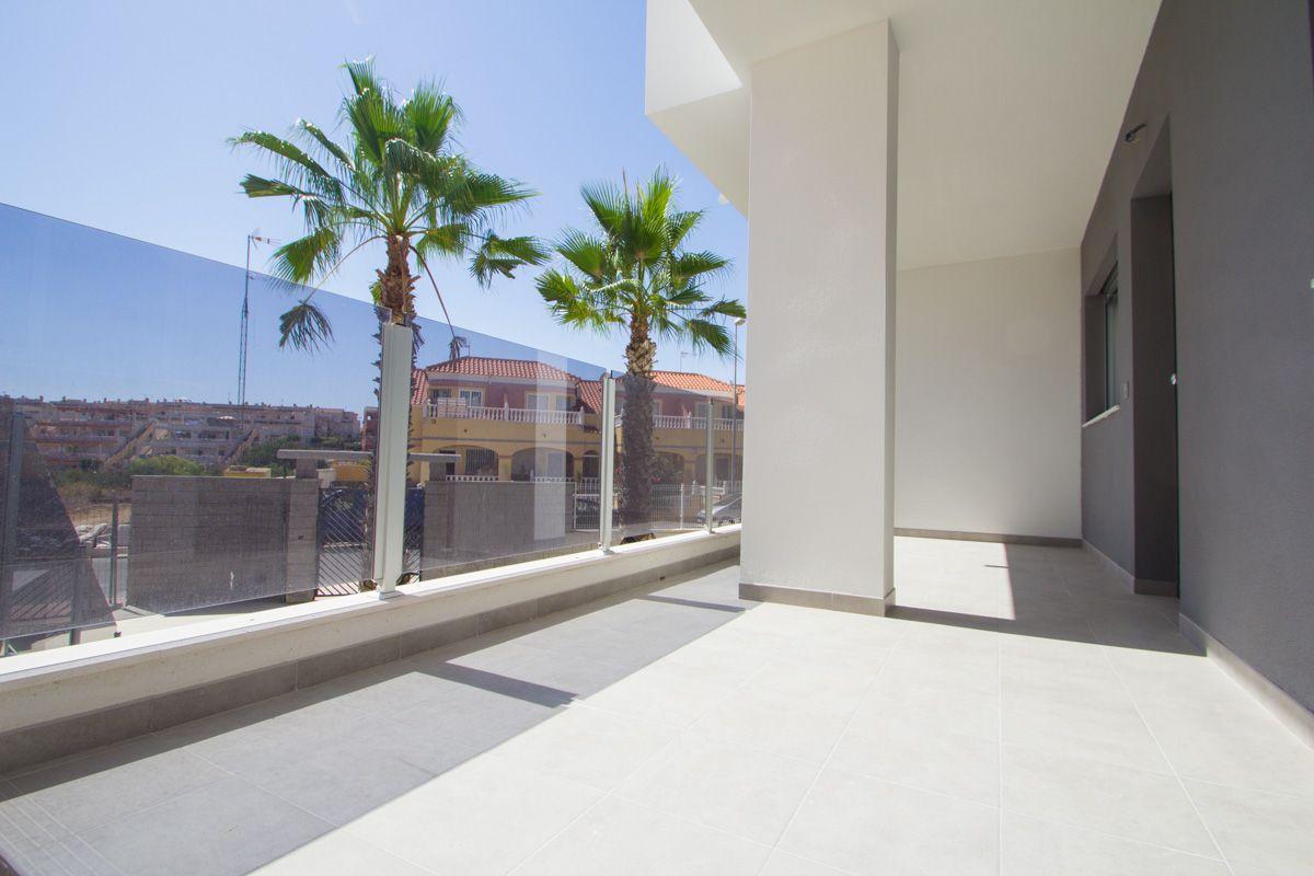 For sale of apartment in Orihuela Costa