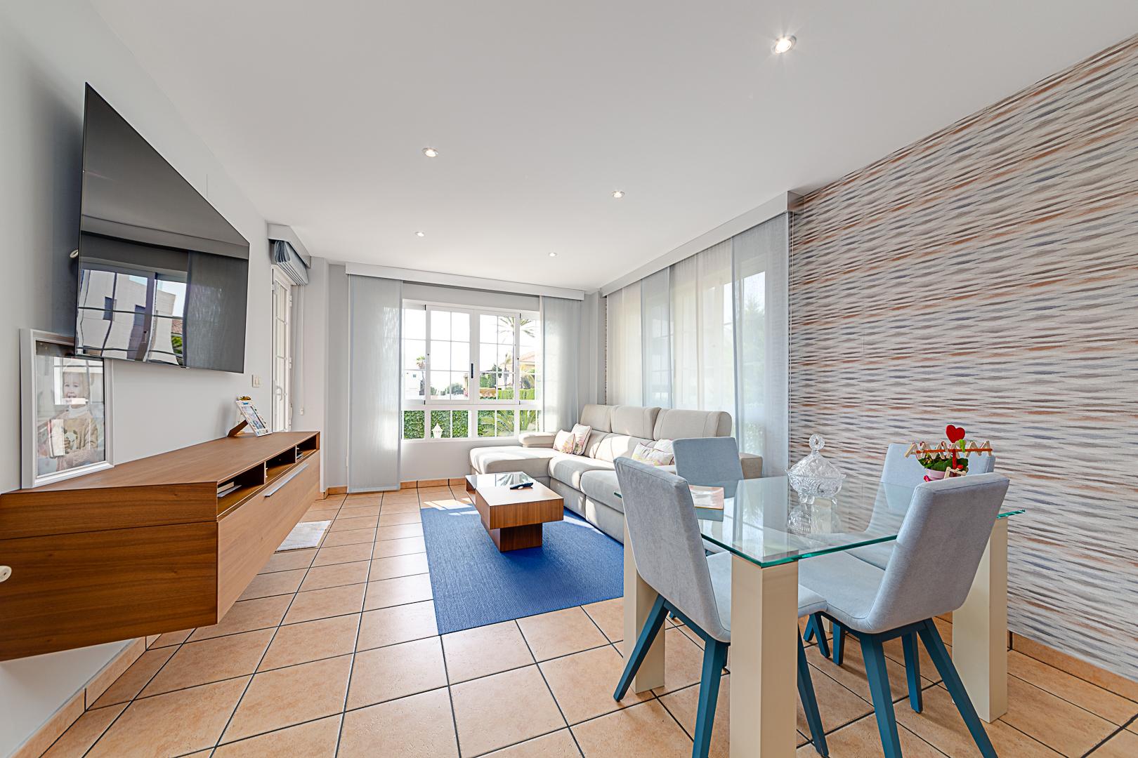 For sale of chalet in Torrevieja