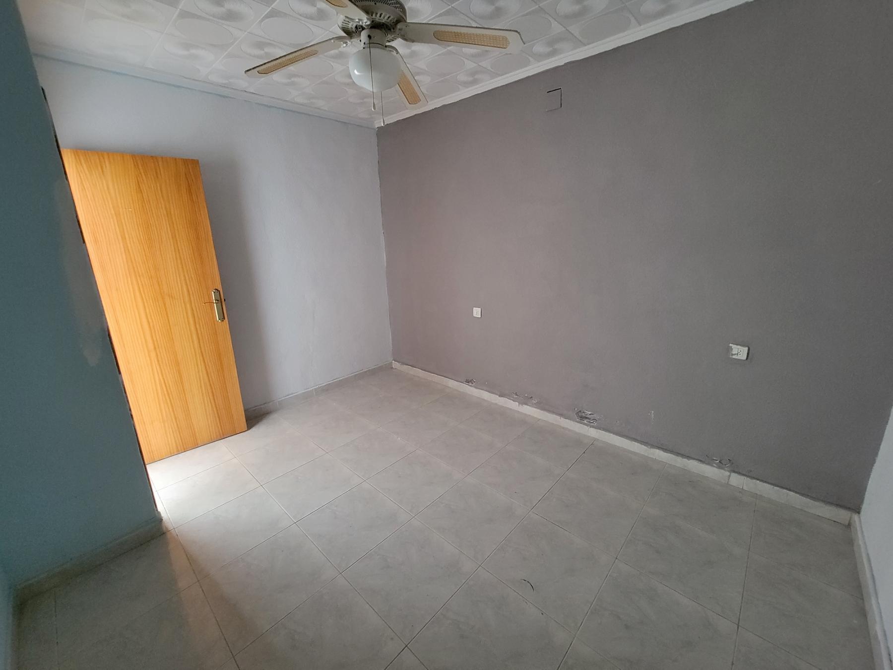 For sale of duplex in Torrevieja