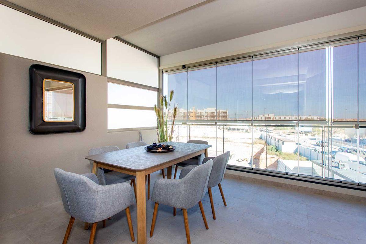 For sale of flat in Orihuela Costa