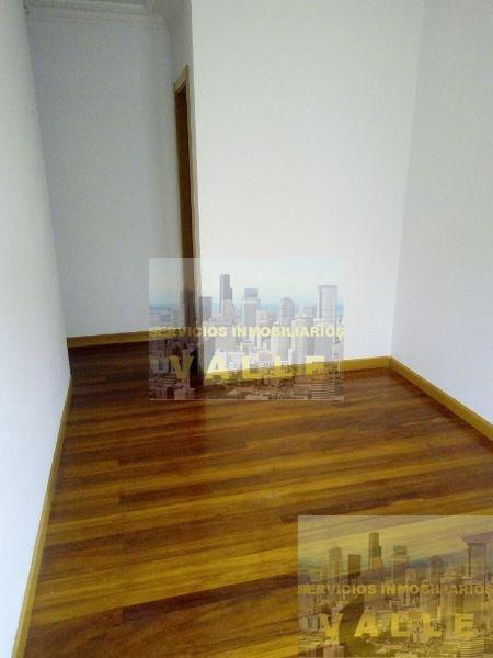 Venta de piso en El Astillero