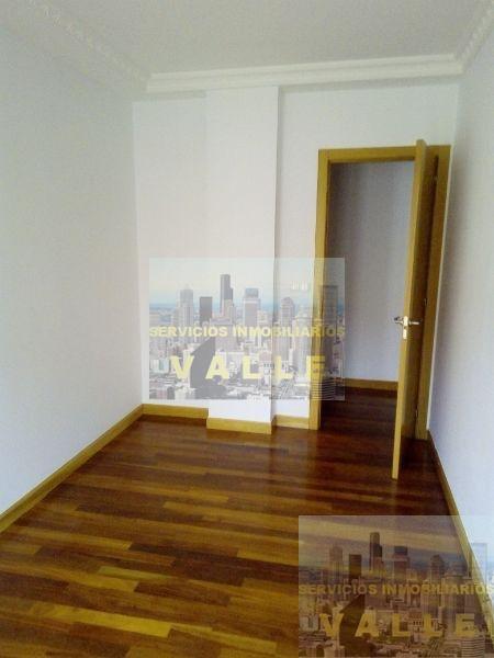 Venta de piso en El Astillero