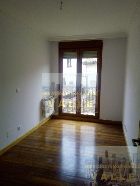 Venta de piso en El Astillero