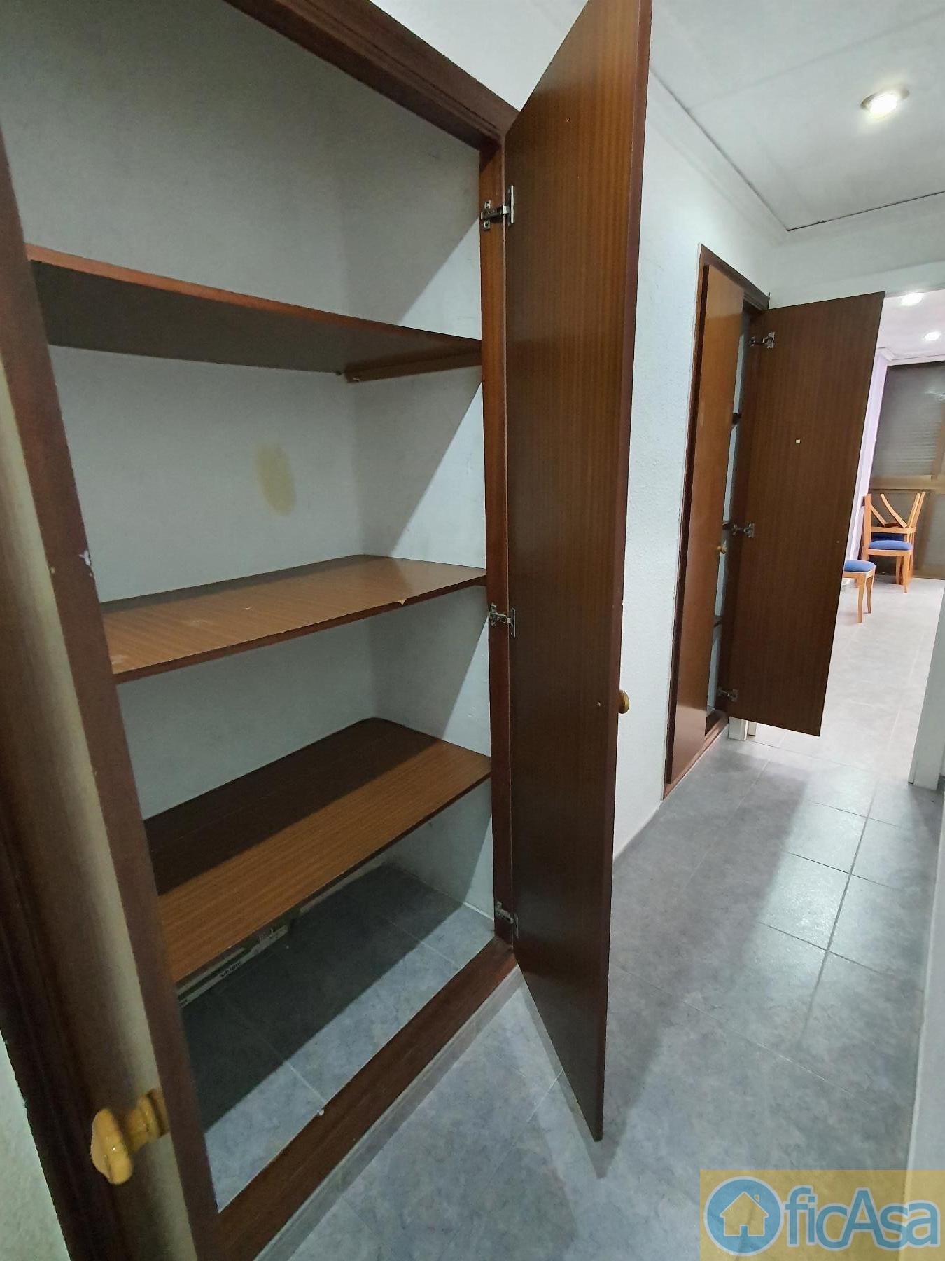For sale of flat in Castellón