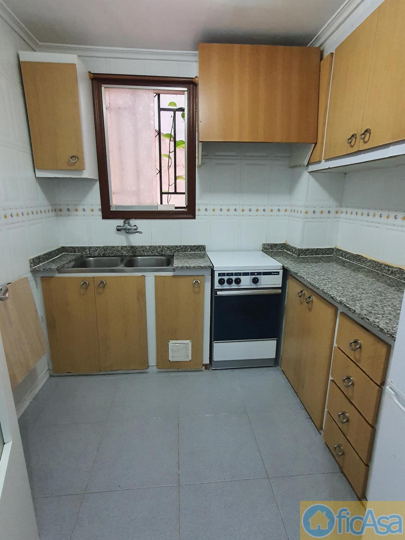 For sale of flat in Castellón