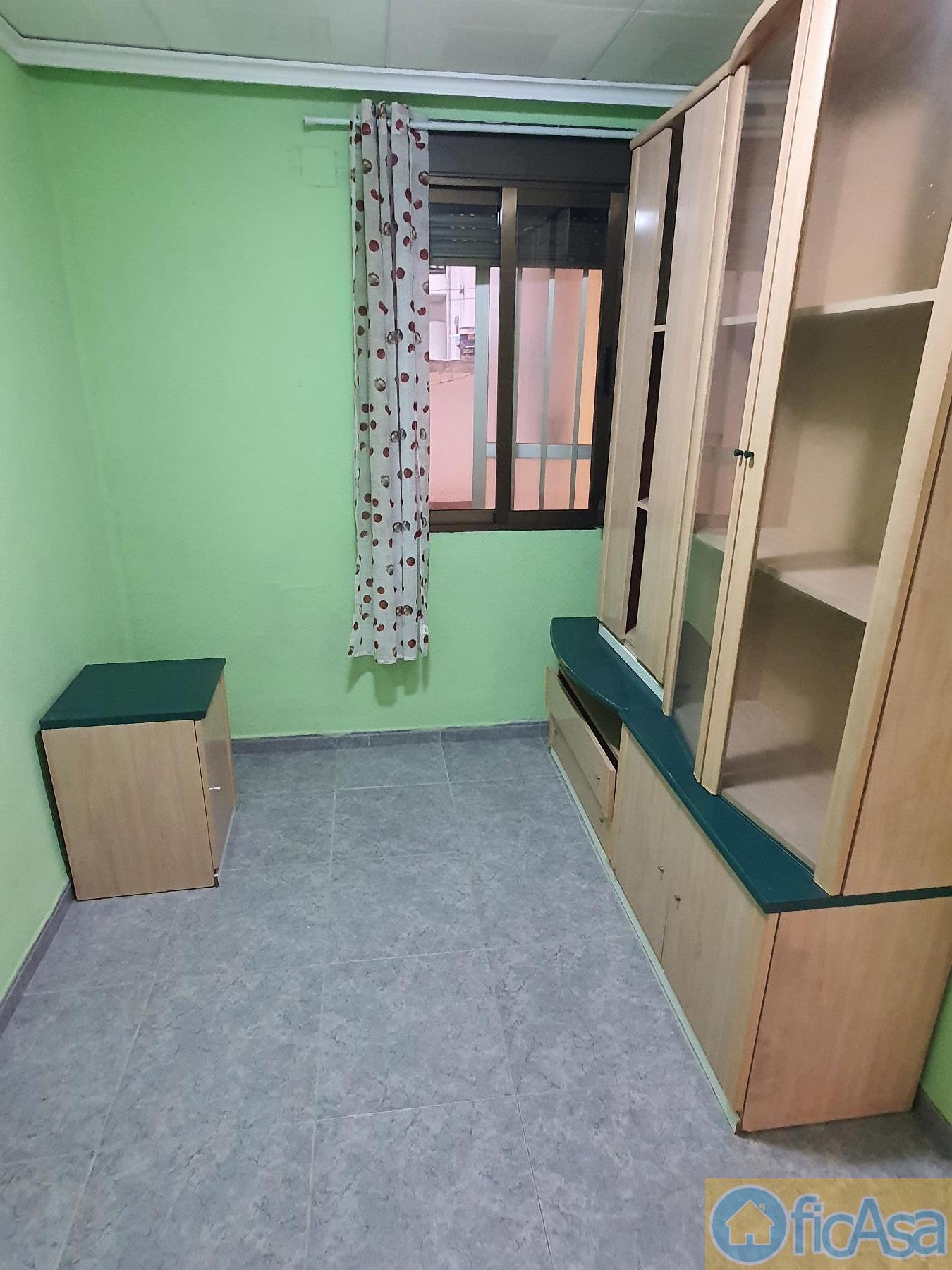 For sale of flat in Castellón