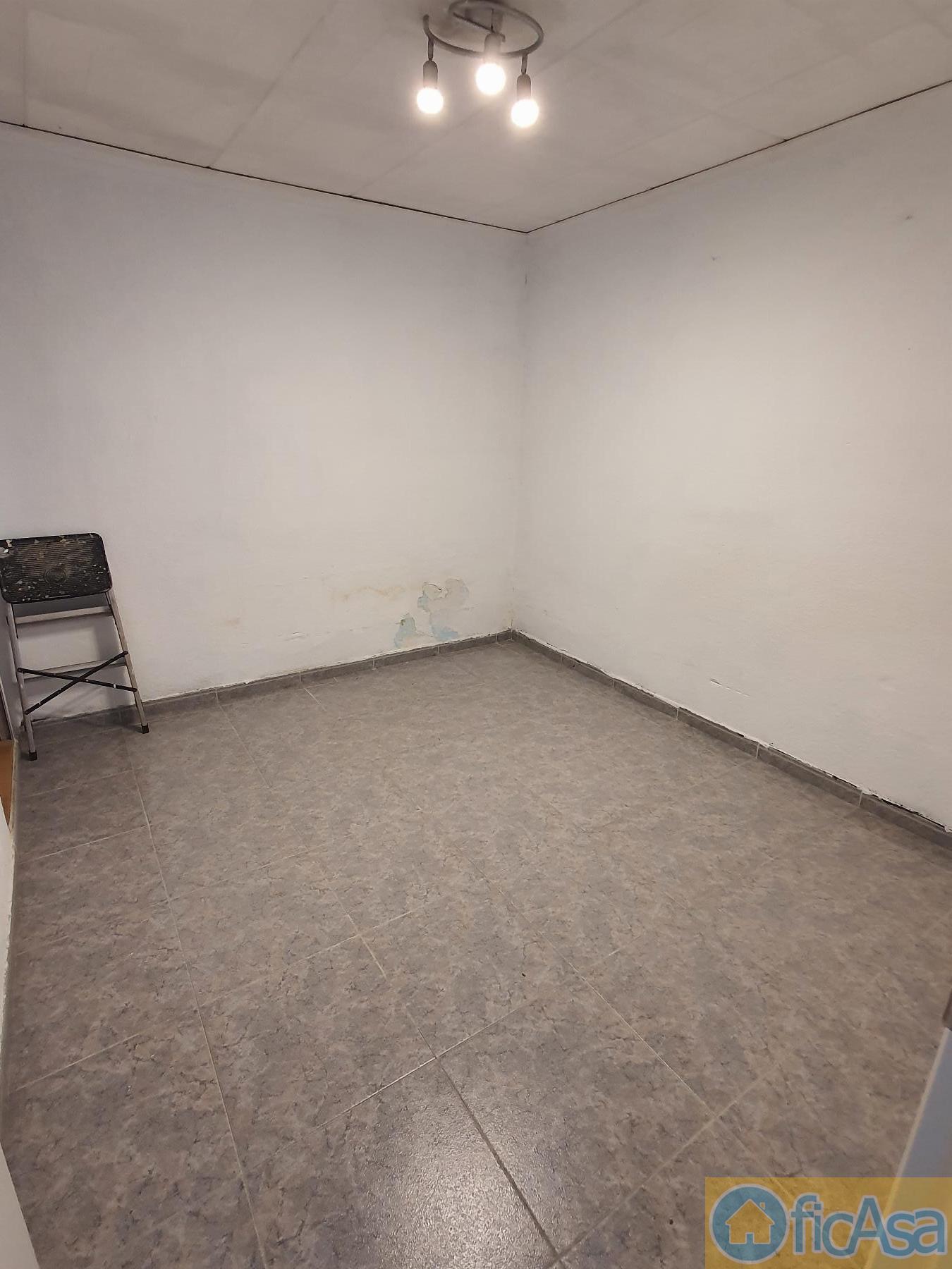 For sale of flat in Castellón
