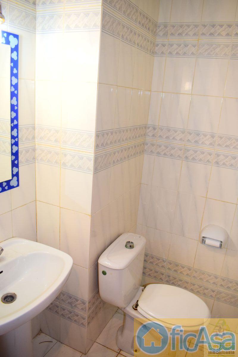 For rent of commercial in Castellón