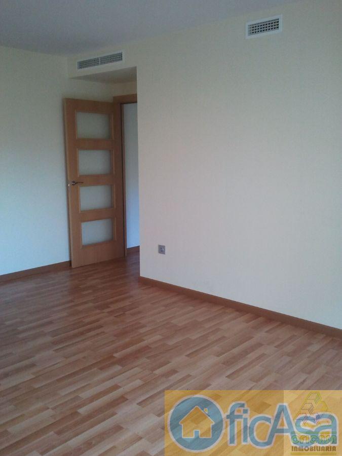 For sale of flat in Almazora