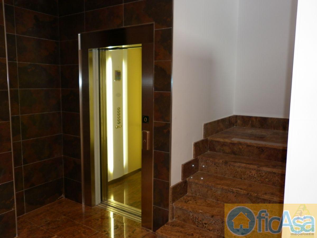 For sale of flat in Almazora