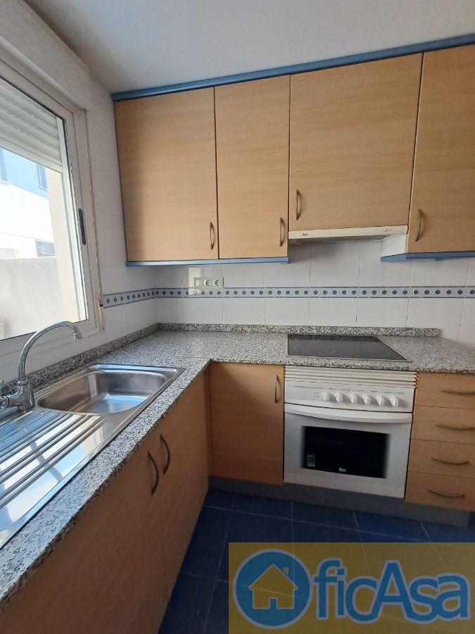 For sale of house in Almazora