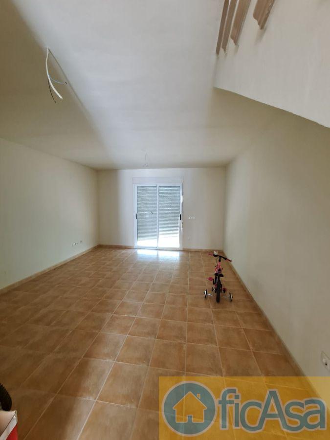 For sale of house in Almazora