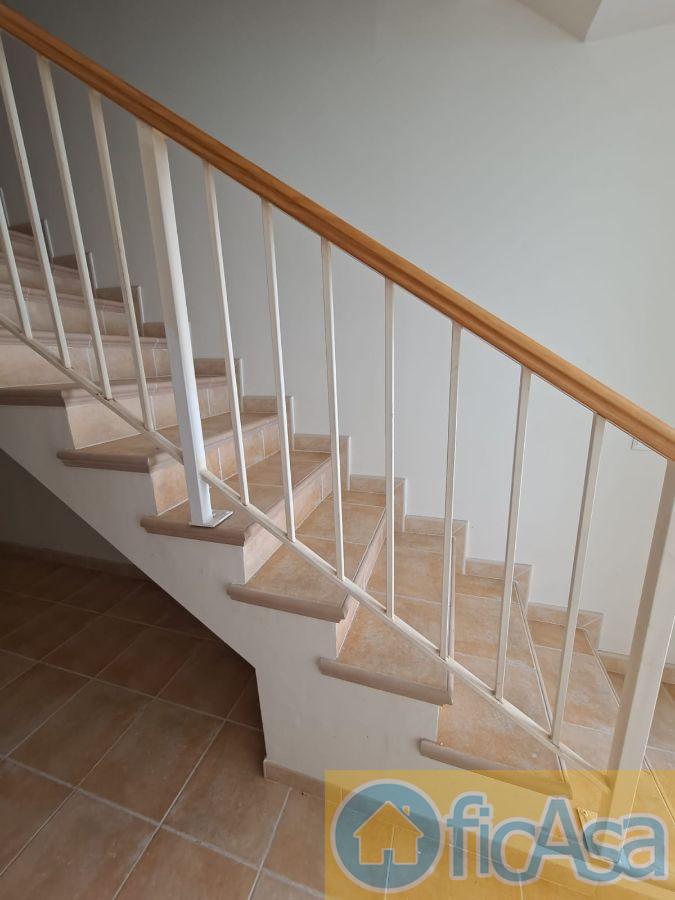 For sale of house in Almazora