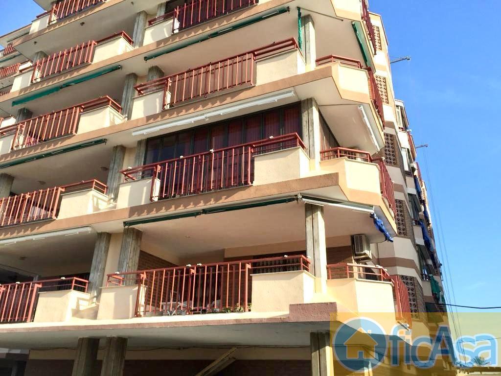 For sale of apartment in Benicasim