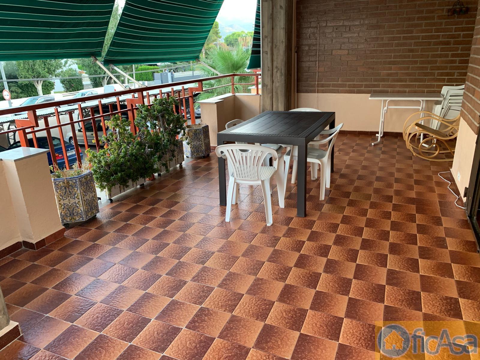 For sale of apartment in Benicasim