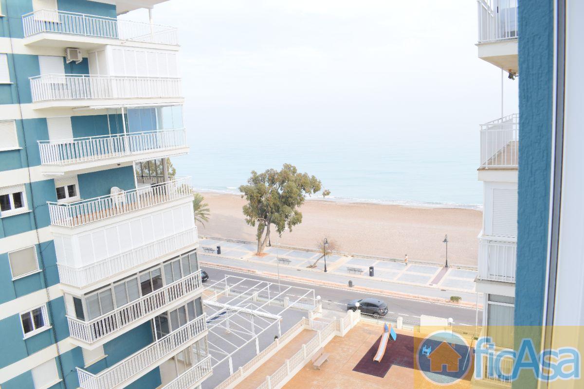 For sale of apartment in Benicasim