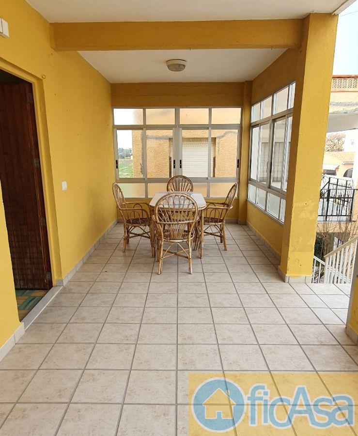 For sale of house in Almazora