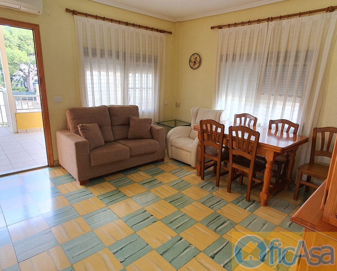 For sale of house in Almazora