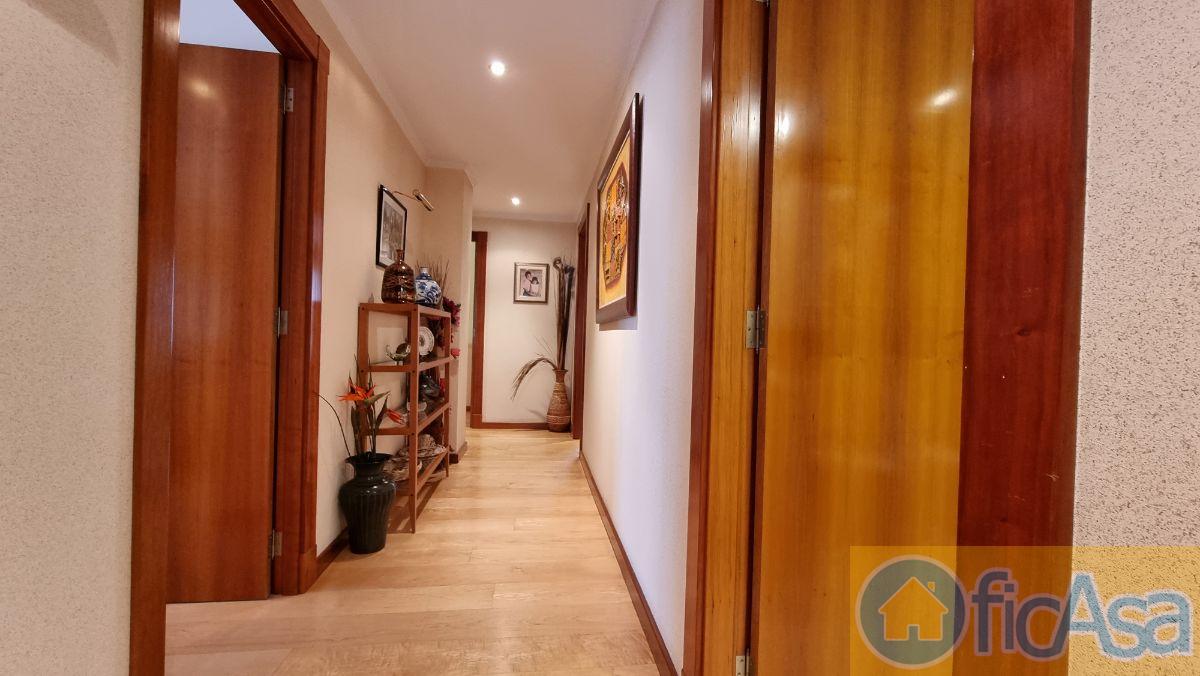 For sale of penthouse in Castellón