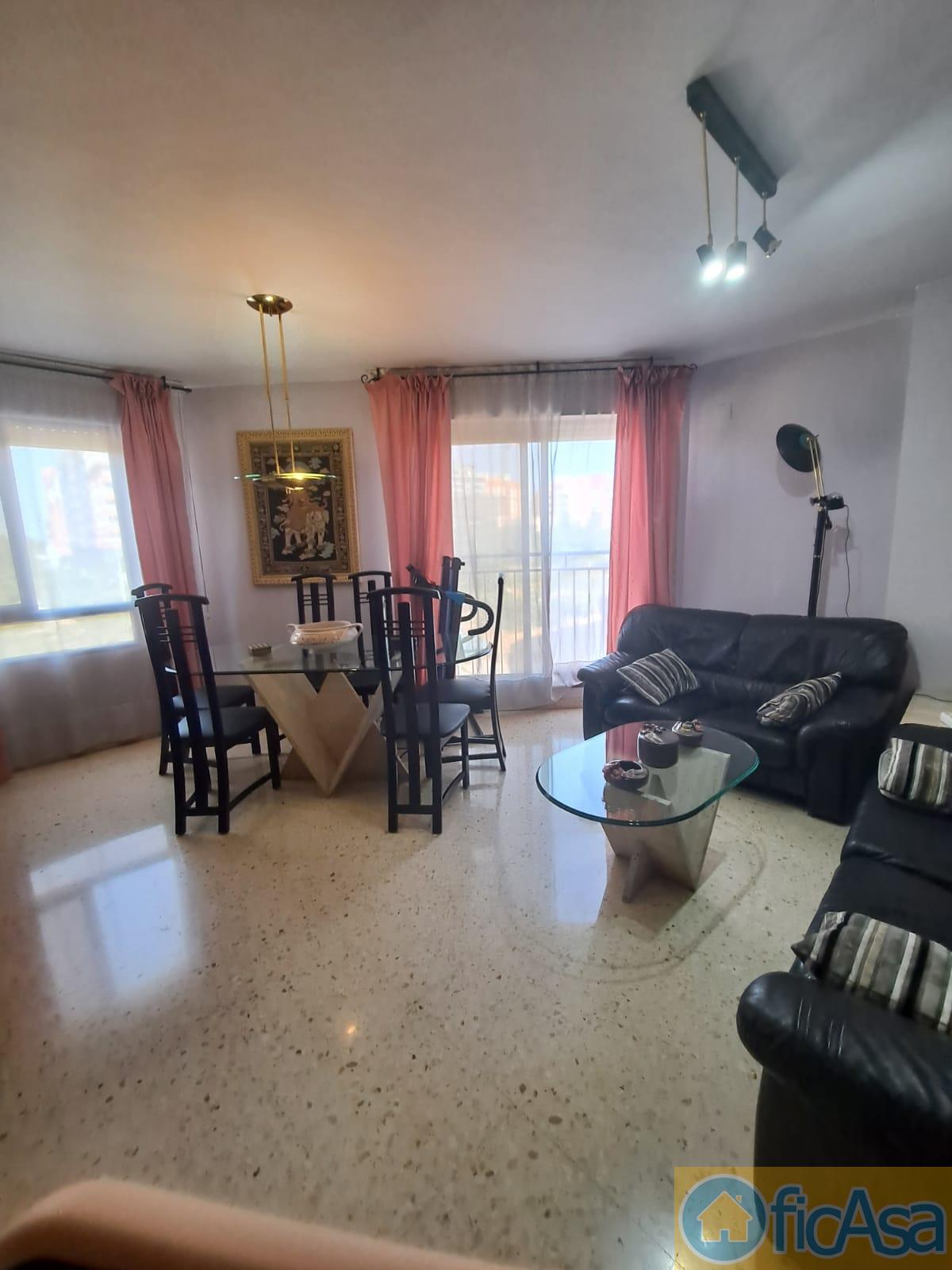 For sale of flat in Castellón