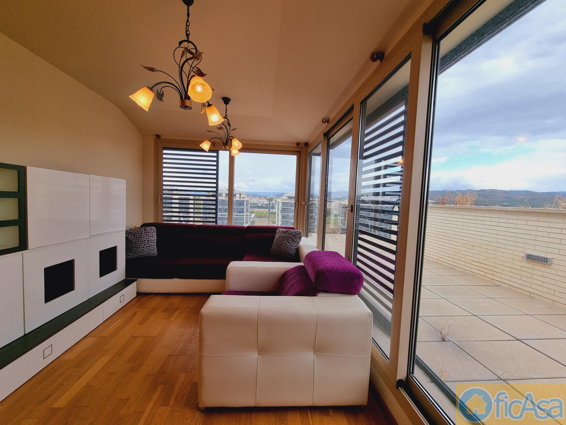 For sale of penthouse in Castellón