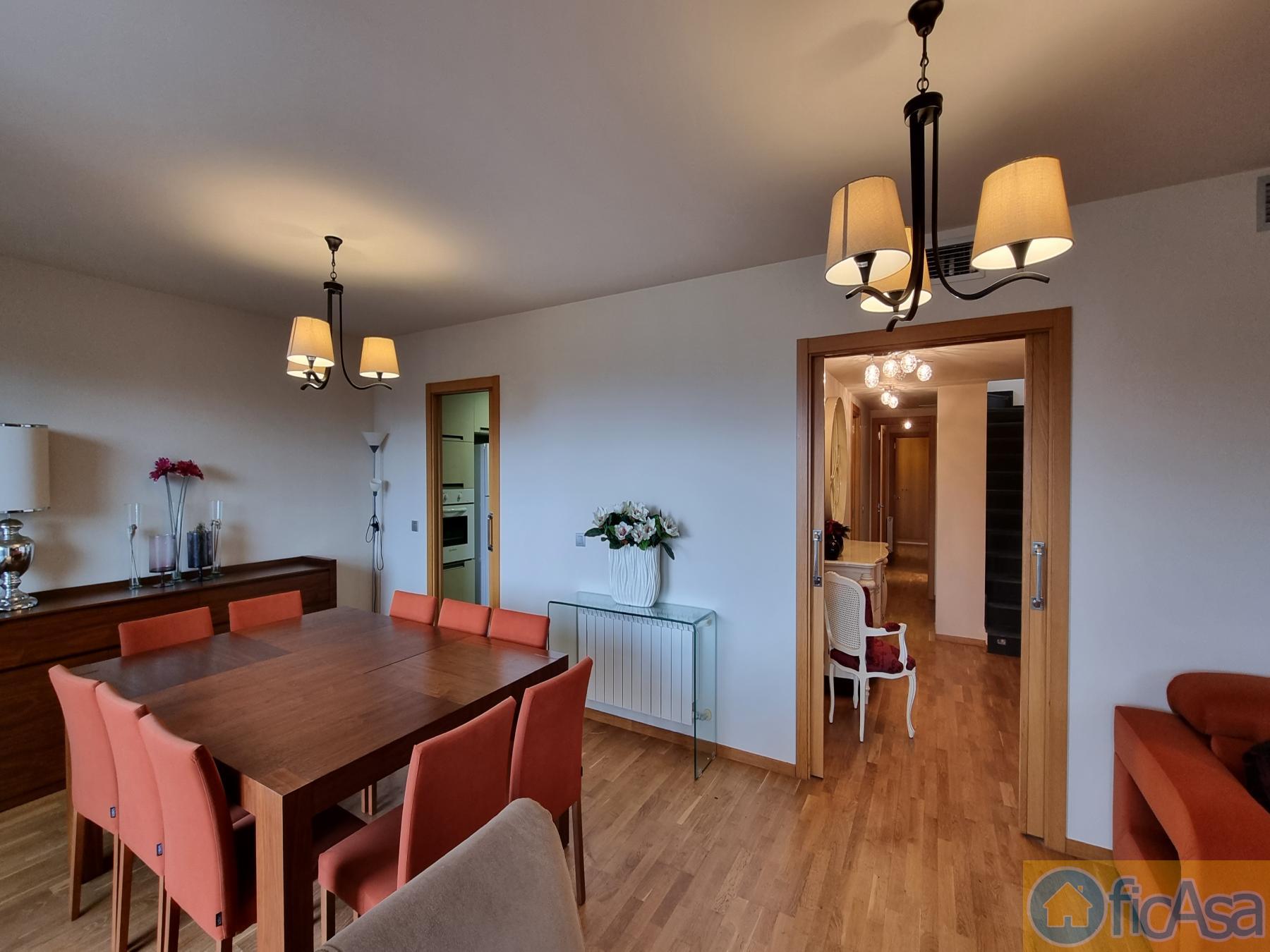 For sale of penthouse in Castellón