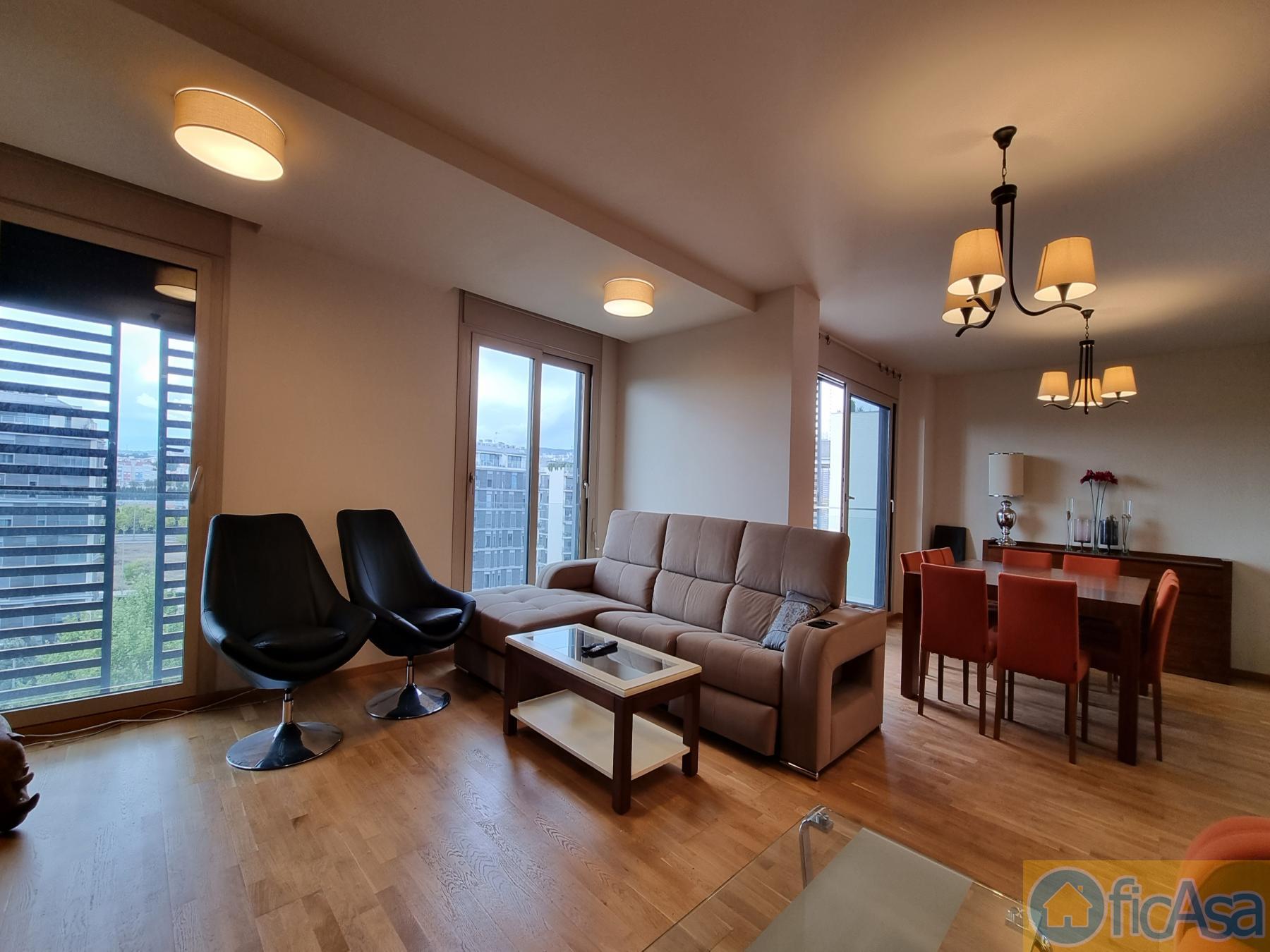 For sale of penthouse in Castellón