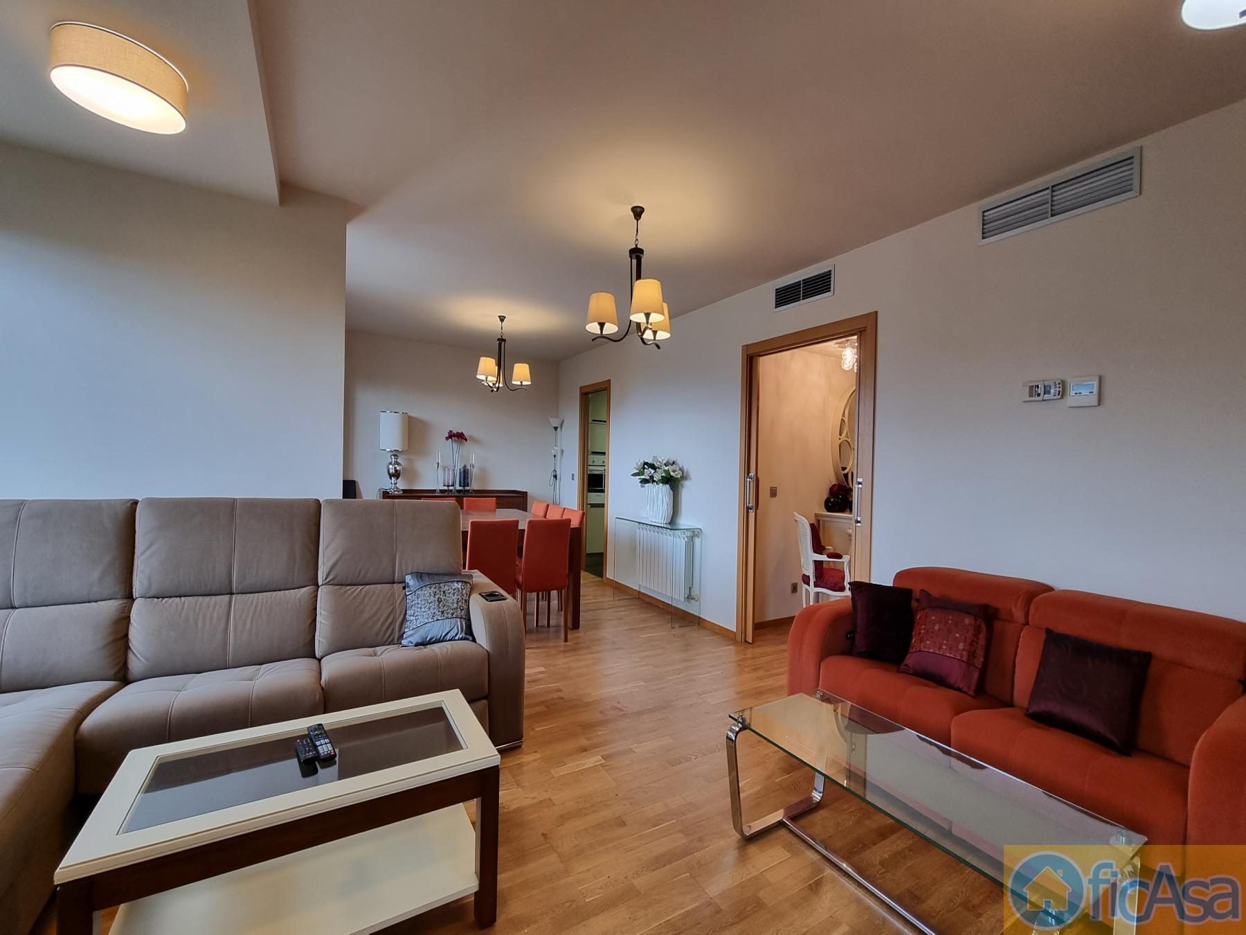 For sale of penthouse in Castellón