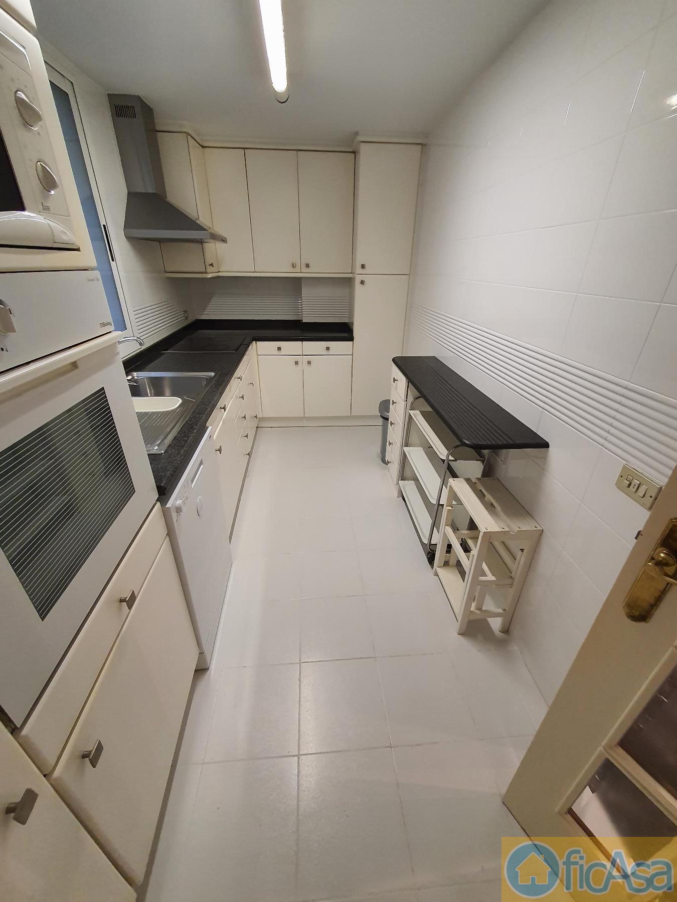 For sale of flat in Castellón