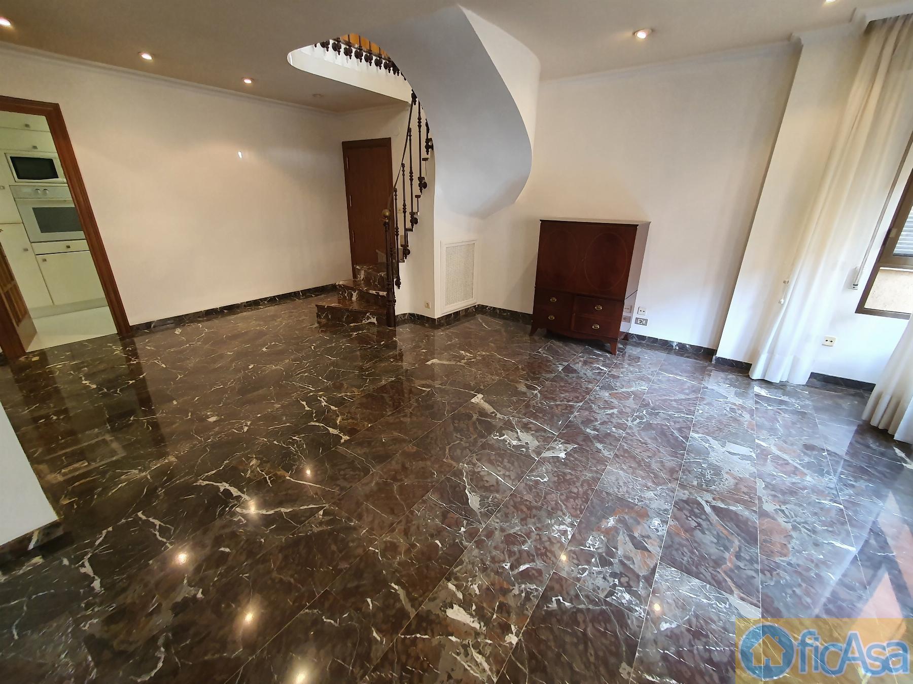 For sale of flat in Castellón