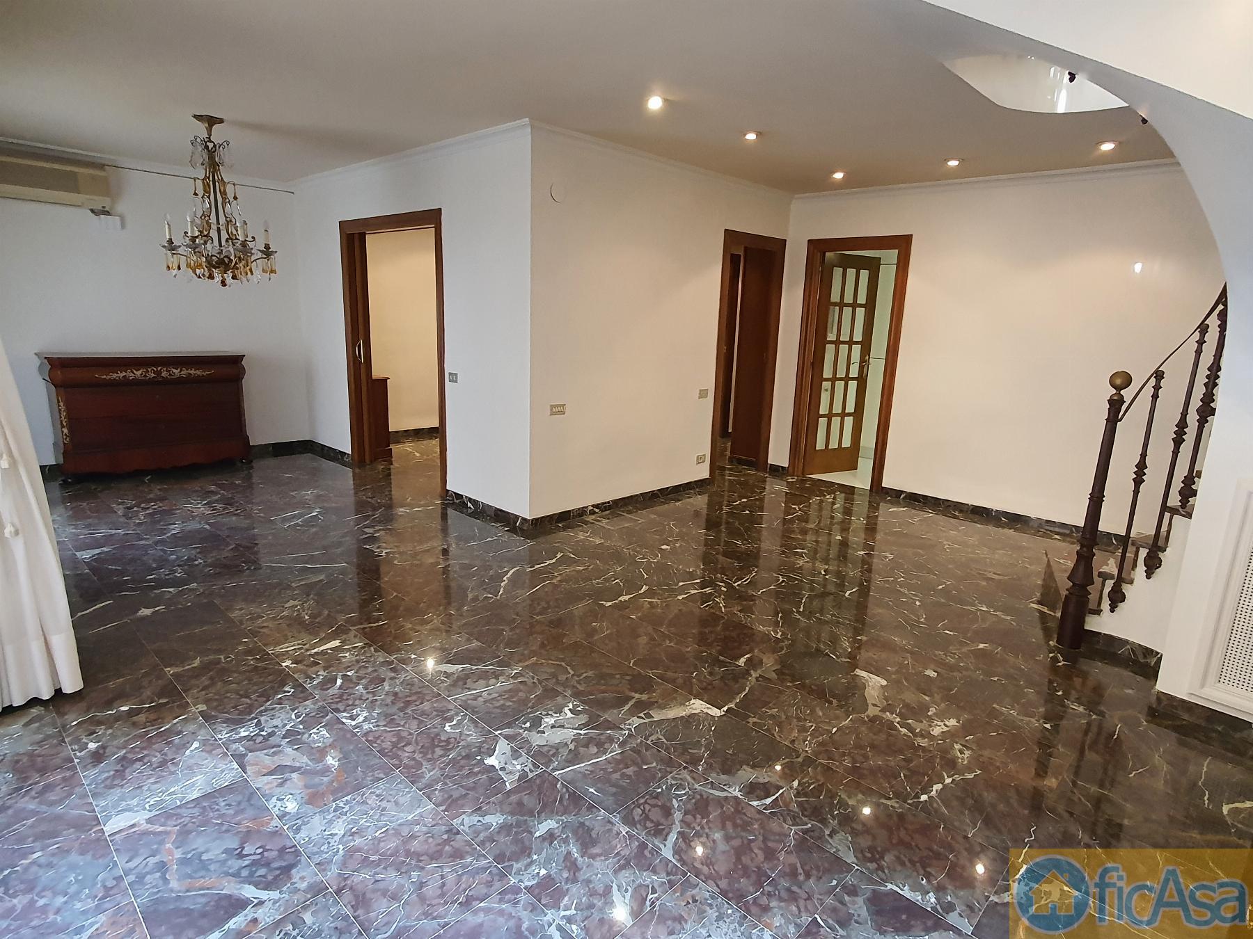 For sale of flat in Castellón