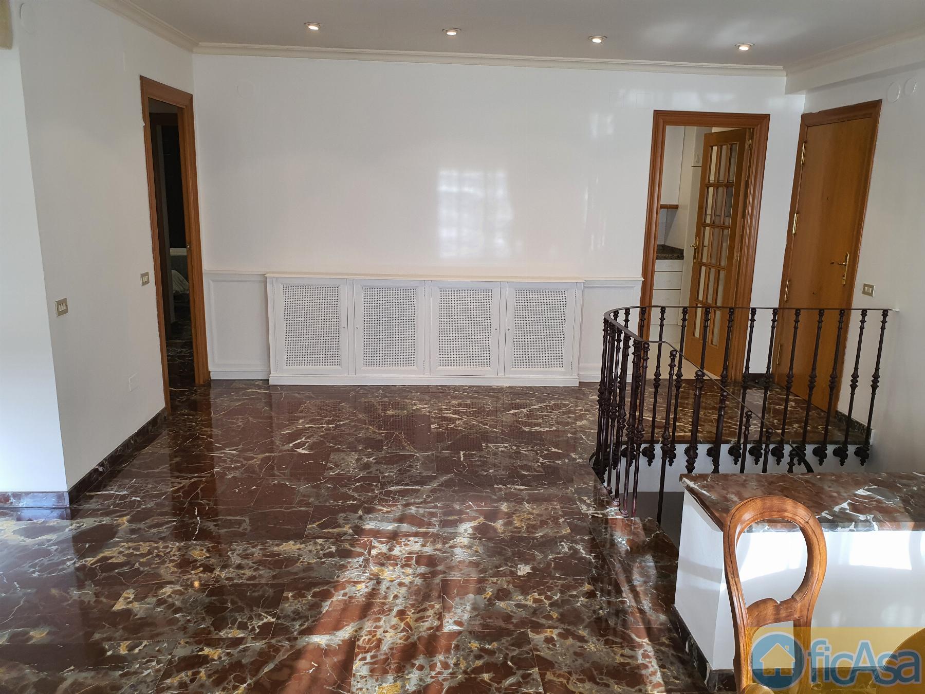 For sale of flat in Castellón