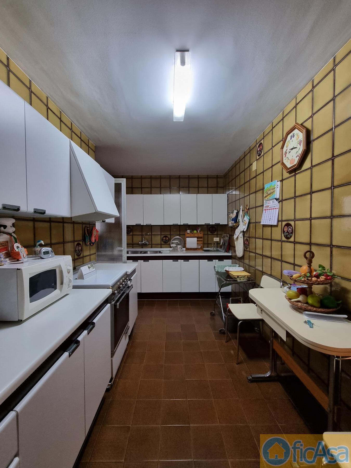 For sale of flat in Castellón