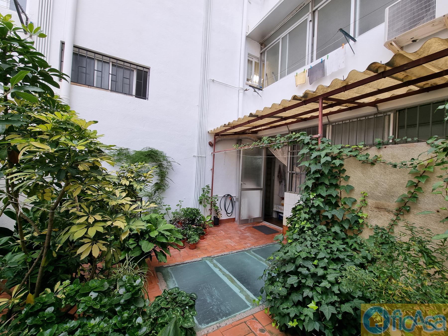 For sale of flat in Castellón